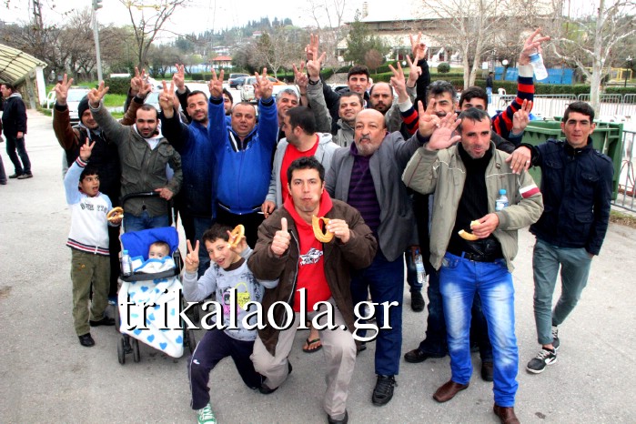 «Είμαι σίγουρος ότι οι άνθρωποι εδώ είναι άγγελοι»: Το «ευχαριστώ» προσφύγων για τη φιλοξενία τους στα Τρίκαλα - Media