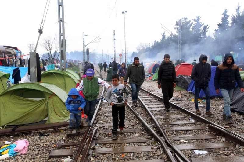 Καταγγελίες προσφύγων για βιαιότητα Σκοπιανών: Μας έκαψαν και μας χτυπούσαν - Απελπιστική η κατάσταση στην Ειδομένη - Media