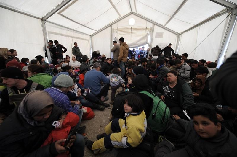 Στους 33.300 οι πρόσφυγες  που βρίσκονται στην Ελλάδα - Media