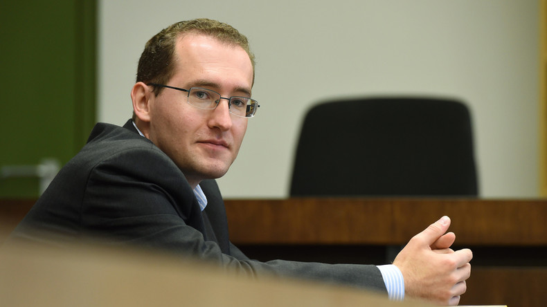 Καταδικάστηκε σε φυλάκιση οκτώ ετών για εσχάτη προδοσία – Ήταν… «τριπλός πράκτορας»! - Media