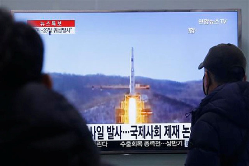 «Κόντρα» Νότιας- Βόρειας Κορέας για την... τεχνολογία των πυραύλων - Media