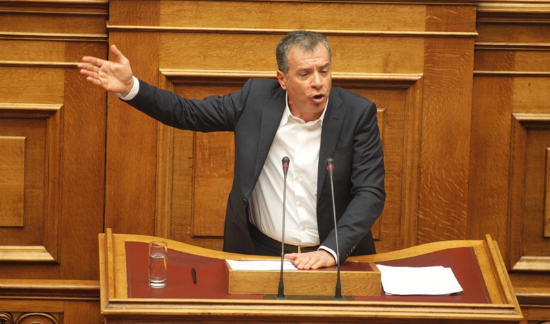 Σταύρος Θεοδωράκης: Η κυβέρνηση θέλει να στήσει παραμάγαζο στη δικαιοσύνη - Media