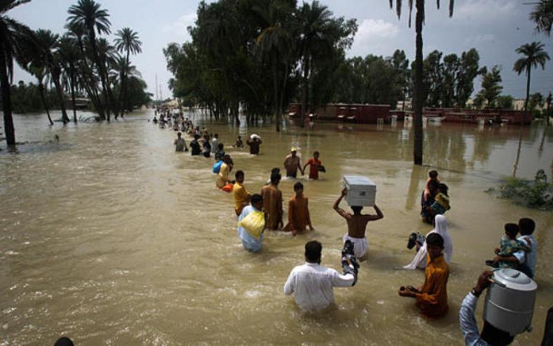 Πακιστάν: 61 νεκροί και χιλιάδες εγκλωβισμένοι από τις πλημμύρες - Media