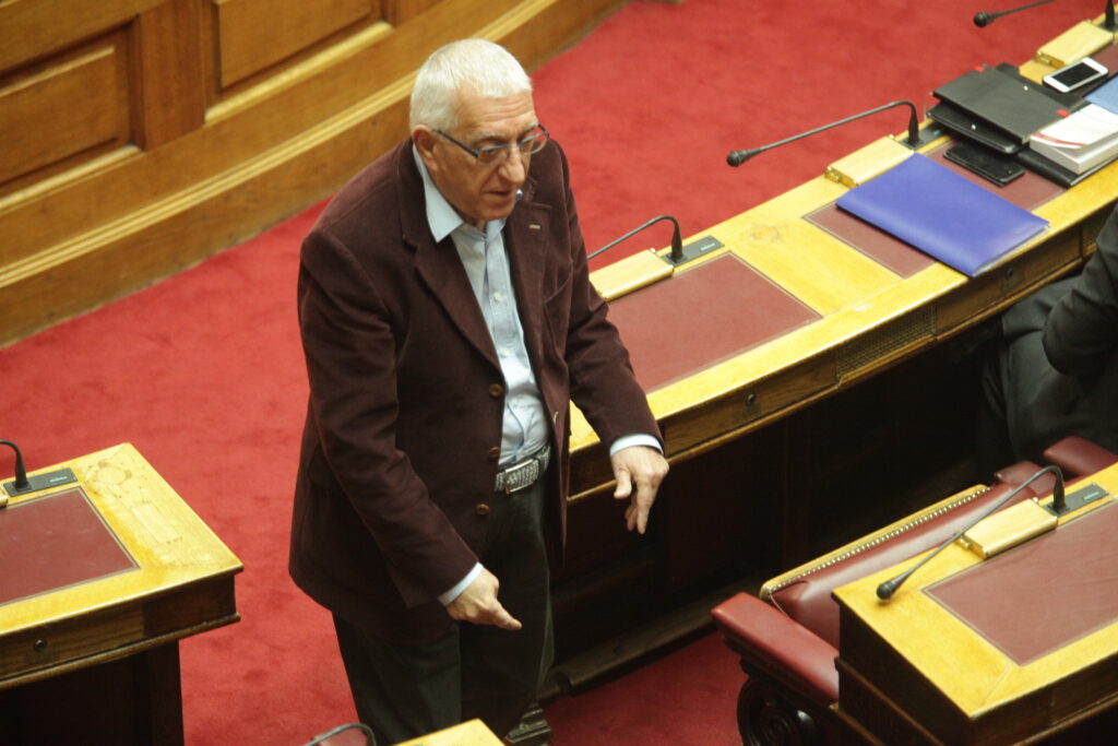 Κακλαμάνης: Εάν η ΝΔ θέλει να έχει αντιπροέδρους, θα  πρέπει να εκλέγονται από συνέδριο - Media