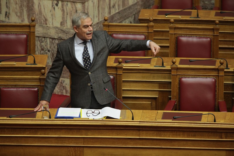 Νίκος Τόσκας: Υπουργός- σχολιαστής - Media