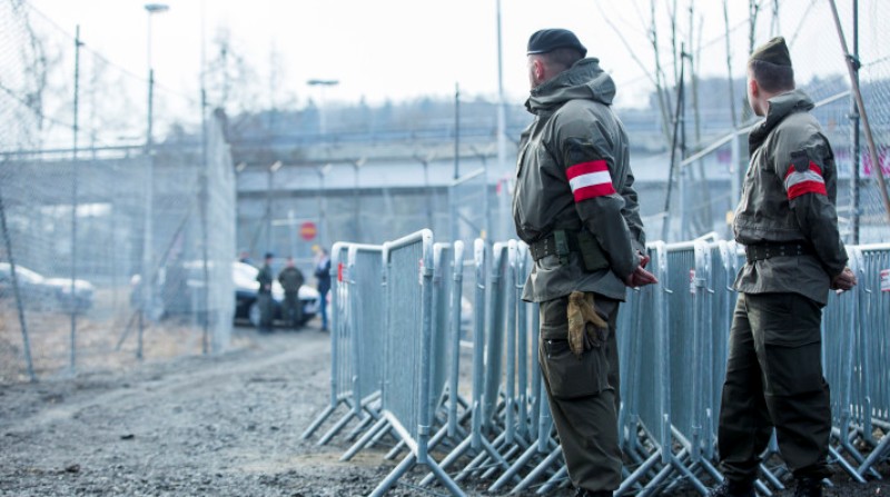 Ιταλία και Αυστρία εντείνουν τη συνεργασία τους για τον έλεγχο των συνόρων τους - Media