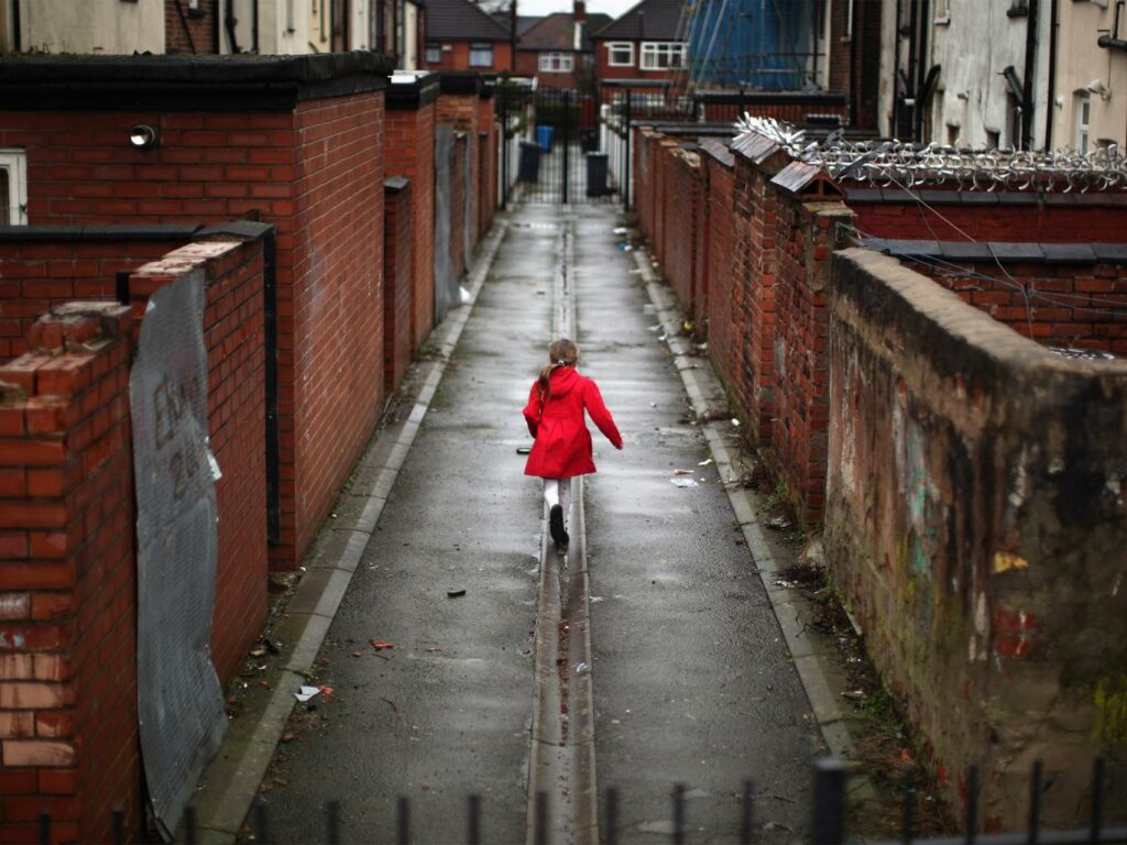 Η Unicef προειδοποιεί την Βρετανία για την αύξηση της παιδικής φτώχειας και τις ανισότητες - Media