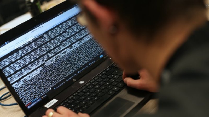 Το Πεντάγωνο «καλεί» τους χάκερς να εισβάλλουν στο σύστημά του - Media