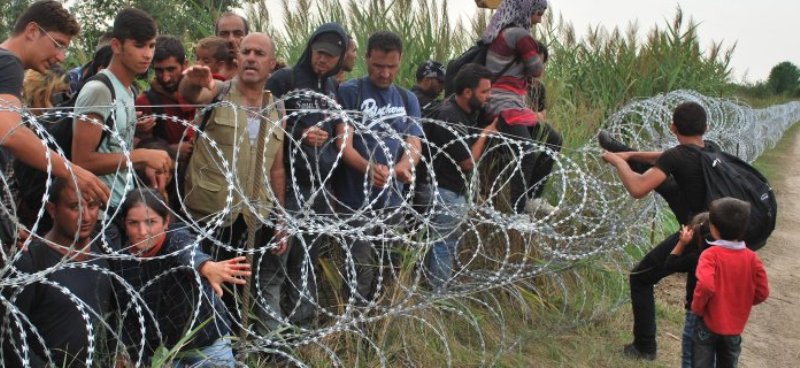 Η ξενοφοβική ουγγρική κυβέρνηση θα προτείνει αναθέωρηση της Σένγκεν στους ηγέτες της ΕΕ - Media