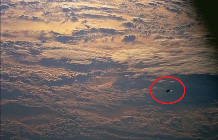 Λύθηκε το «μυστήριο» με τo... UFO στο Κατάκολο - Τι ήταν τελικά  - Media