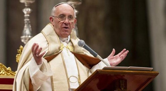 Η Μητρόπολη Γλυφάδας προσεύχεται να… αναβληθεί η επίσκεψη του Πάπα στη Λέσβο! (Photo) - Media