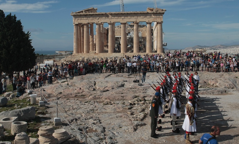 «Ζητά η ΕΕ την επιστροφή των Γλυπτών του Παρθενώνα;» - Media