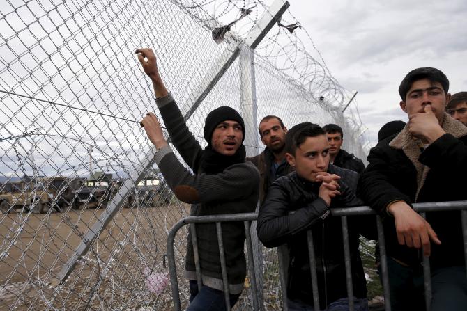 Δημιουργία 2.000 νέων θέσεων φιλοξενίας αιτούντων άσυλο στην ενδοχώρα - Media