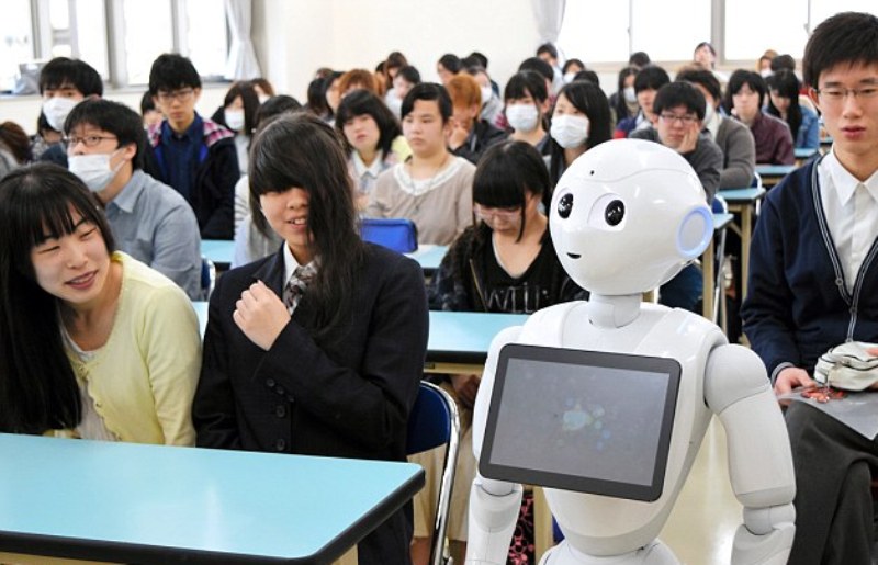 Το πρώτο ρομπότ «μαθητής» σε σχολείο της Ιαπωνίας - Media