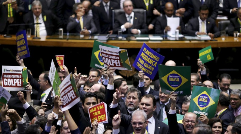 Βραζιλία: Η Βουλή αποπέμπει την Πρόεδρο Ρουσέφ - Media