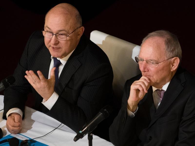 Σόιμπλε και Σαπέν «βλέπουν» συμφωνία έως τις 22 Απριλίου- Απαραίτητη η συμμετοχή του ΔΝΤ - Media