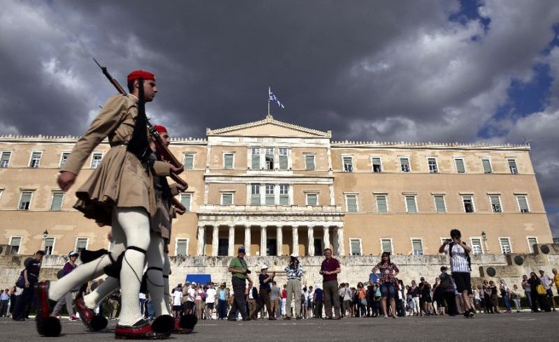 Τσολιάδες στη Βοστώνη για τον Αντετοκούνμπο (Video)  - Media