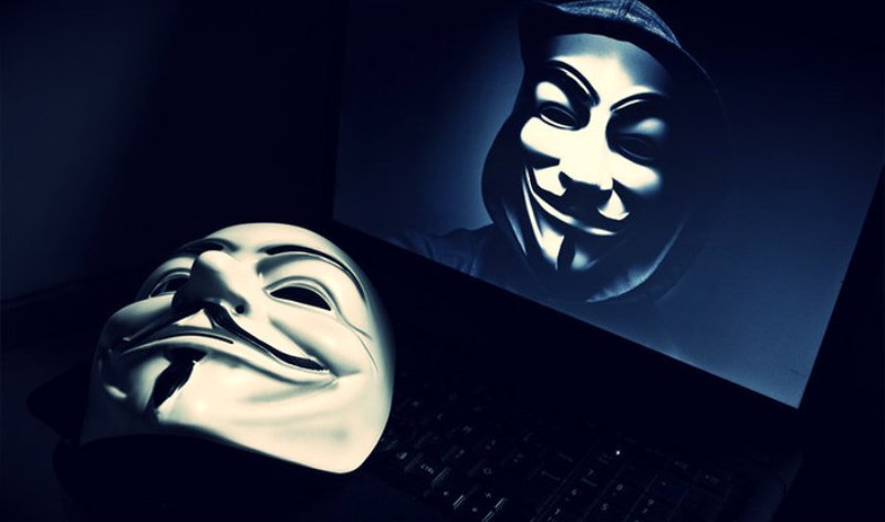 Στην «μπούκα» των Anonymous ο Γιαν Φαμπρ (Video) - Media