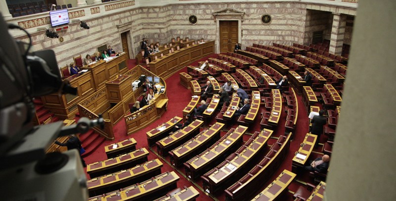 Εντός της εβδομάδας κατατίθεται στη Βουλή το σχέδιο νόμου για το Ασφαλιστικό - Media