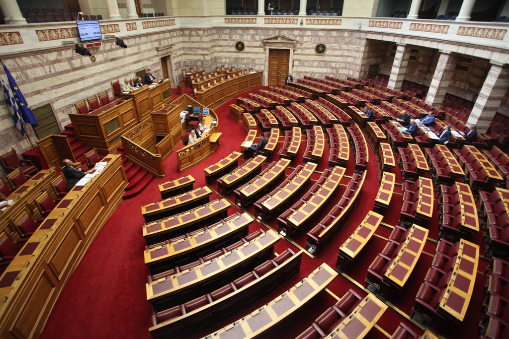 Επίκαιρη επερώτηση από τη ΝΔ για τις offshore βουλευτών – Πρωτοβουλία του Ποταμιού για την επίμαχη διάταξη - Media