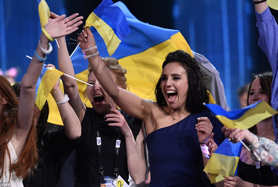 Η ημέρα που η Eurovision πολιτικοποιήθηκε απροκάλυπτα - «Η Ουκρανία νίκησε την Ρωσία» - Media
