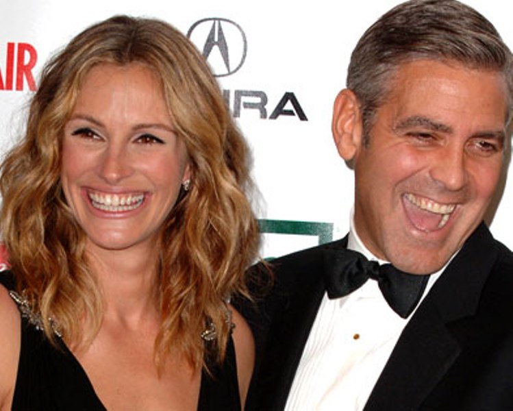 Ο Τζορτζ Κλούνι και η Τζούλια Ρόμπερτς κάνουν δεύτερη φωνή στην Γκουέν Στέφανι (Video & Photos) - Media