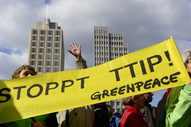 Greenpeace σε βουλευτές, ευρωβουλευτές: Πείτε «όχι» στις συμφωνίες που απειλούν τη δημοκρατία μας - Media