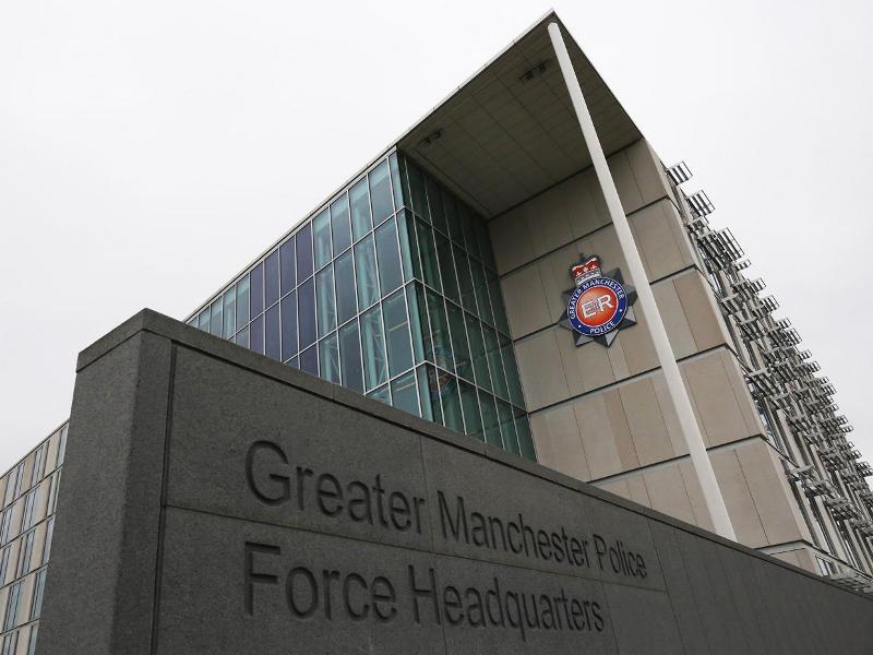 Γυναίκα αστυνομικός τέθηκε σε αργία λόγω… στήθους - Media