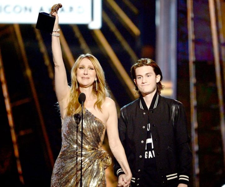 Οι πιο «καυτές» παρουσίες του Billboard Music Awards στο Λας Βέγκας (Photos) - Media Gallery 25