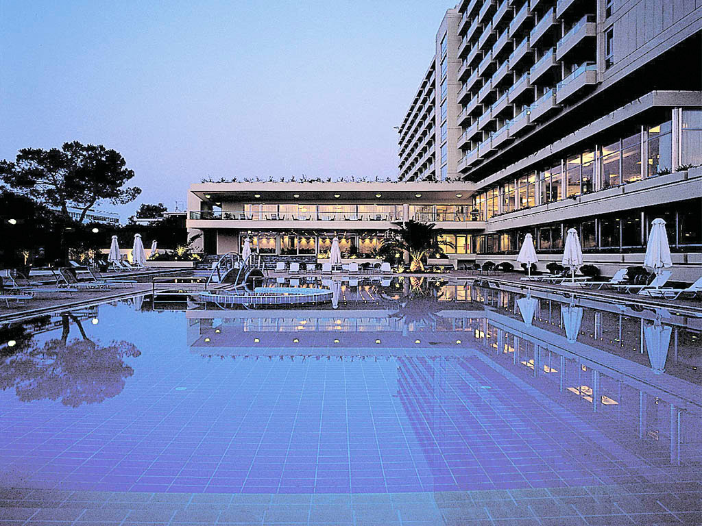 Η σχέση του Πούτιν με τον... «Λουκά» της 17Νοέμβρη - Media