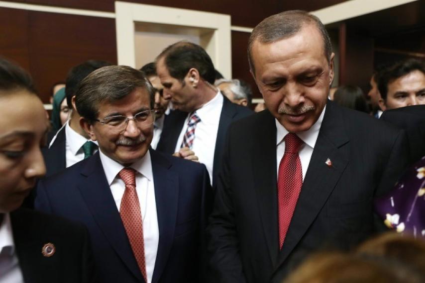 Απόλυτος κυρίαρχος ο «σουλτάνος» Ερντογάν μετά την απομάκρυνση Νταβούτογλου - Media