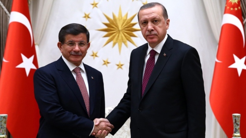 Ραγδαίες εξελίξεις στην Τουρκία-Ο Ερντογάν «τελειώνει» τον Νταβούτογλου από αρχηγό του κόμματος - Media