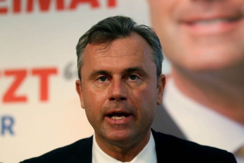 Ξεκινά ο Β’ γύρος προεδρικών εκλογών στην Αυστρία - Σοβαρό ενδεχόμενο εκλογής του ακροδεξιού υποψηφίου Νόρμπερτ Χόφερ - Media