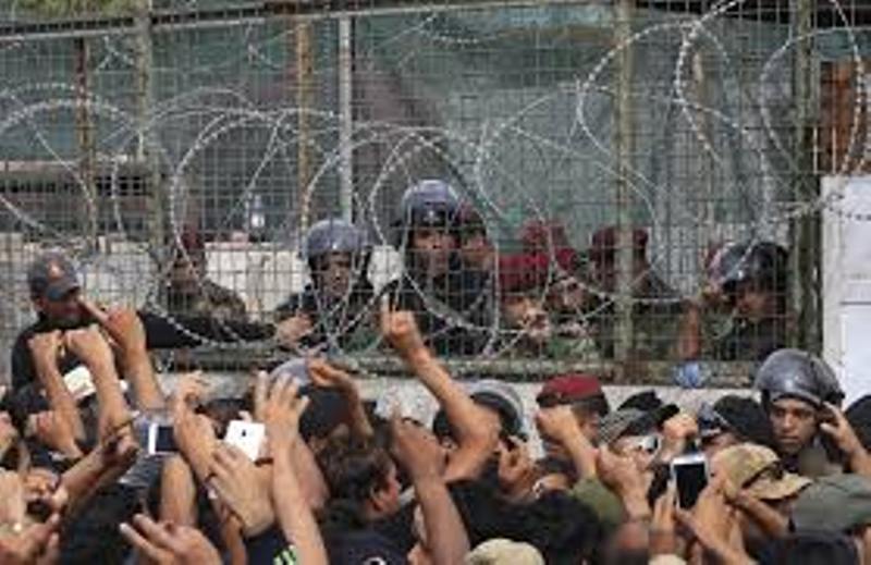 Βαγδάτη: Η αστυνομία σκότωσε δύο διαδηλωτές στην πράσινη ζώνη - Media
