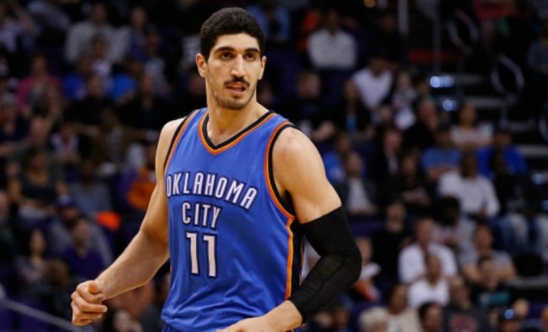 Αστέρας του ΝΒΑ «τρολάρει» δημοσιογράφο (Photo) - Media