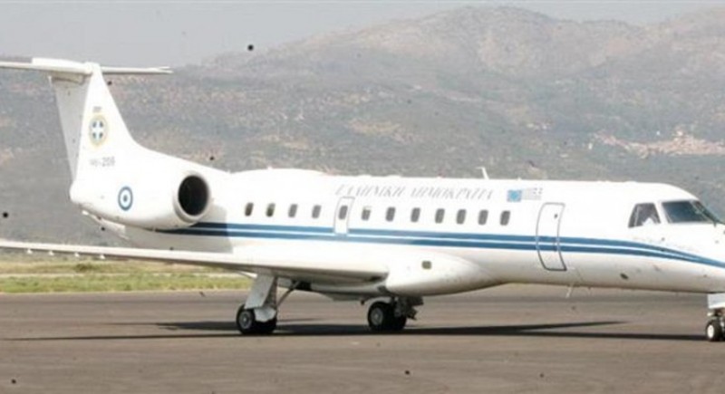 Αερογέφυρα ζωής για βρέφος 11 μηνών - Μεταφέρεται από την Κρήτη στη Γαλλία με κυβερνητικό αεροσκάφος - Media