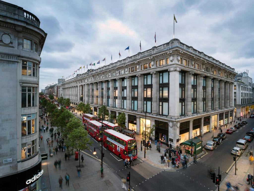 Ανοίγει στο Λονδίνο κοκτέιλ μπαρ που θα σερβίρει… μόνο νερό! - Media