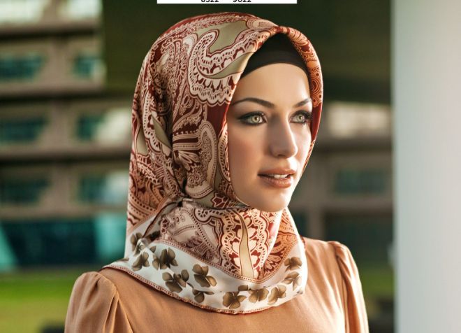 Συνέλαβαν μοντέλα στο Ιράν γιατί ανέβαζαν φωτογραφίες χωρίς μαντίλα στο Instagram - Media