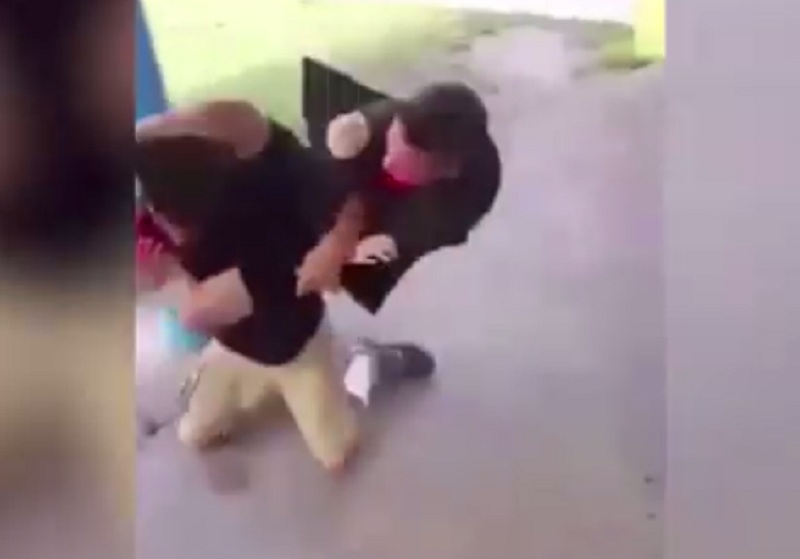 Ο νταής του σχολείου τα έβαλε με λάθος παιδάκι (Video) - Media