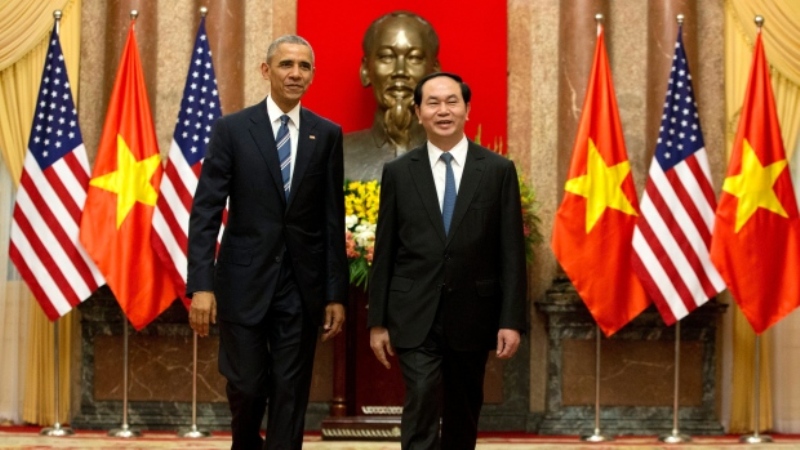 O Ομπάμα από το Βιετνάμ υπέρ της ελευθερίας της έκφρασης και της Δημοκρατίας - Media