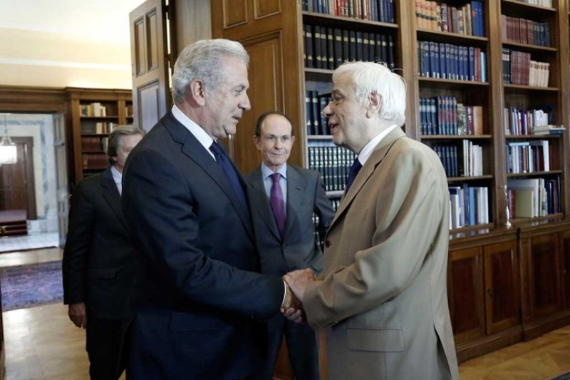 Το μήνυμα Παυλόπουλου: Η συνοχή της ΕΕ εξαρτάται από την αντιμετώπιση του προσφυγικού - Media