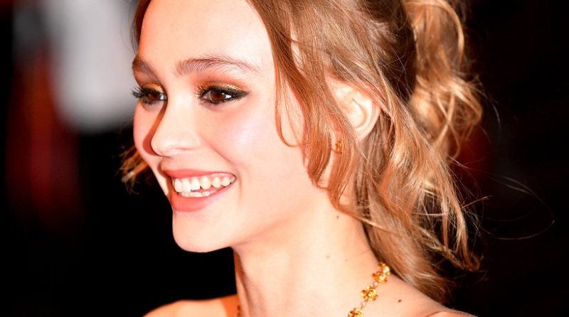 Αυτή είναι η νέα Μπριζίτ Μπαρντό της Γαλλίας (Photos) - Media