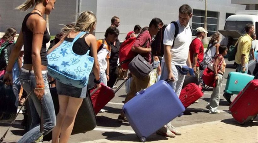 Η Ρωσία για τις καλοκαιρινές διακοπές «ψηφίζει» φέτος Ελλάδα - Media
