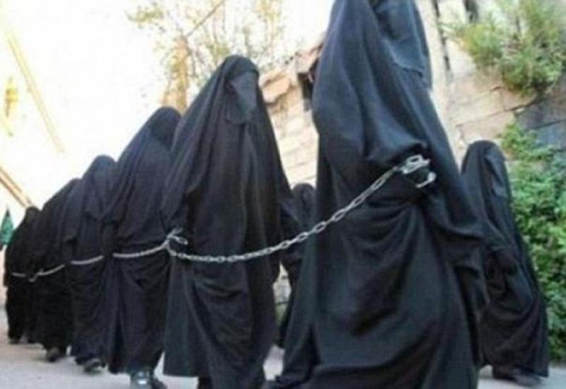 Ο ISIS πουλά σκλάβες του έρωτα μέσω εφαρμογής σε κινητά (Photos) - Media