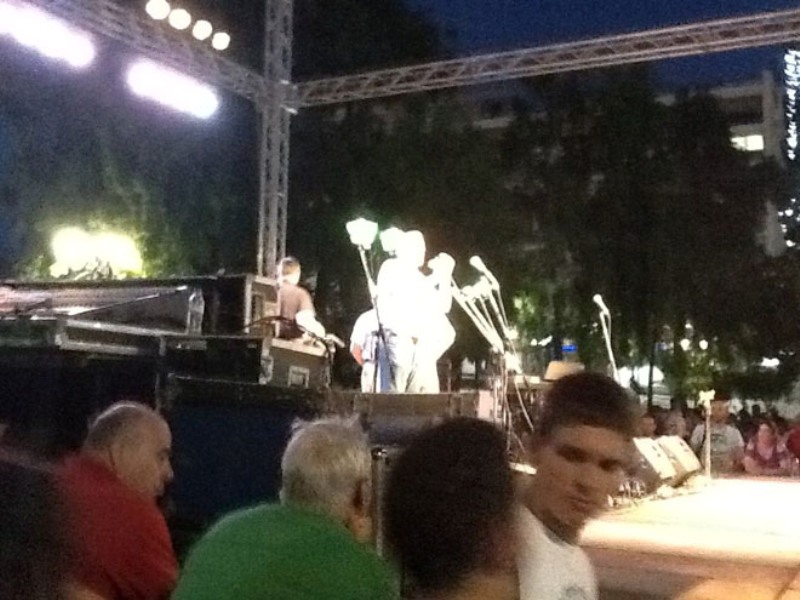 Και οι καλλιτέχνες, την Κυριακή, στο Σύνταγμα  - Media