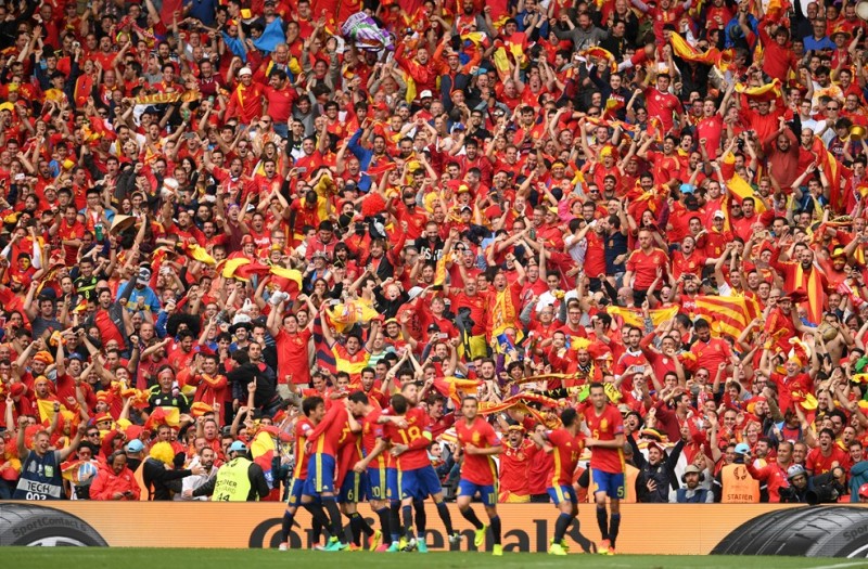 EURO 2016: Ποδαρικό με νίκη για την Ισπανία - «Ήρωας» ο Πικέ (Video) - Media