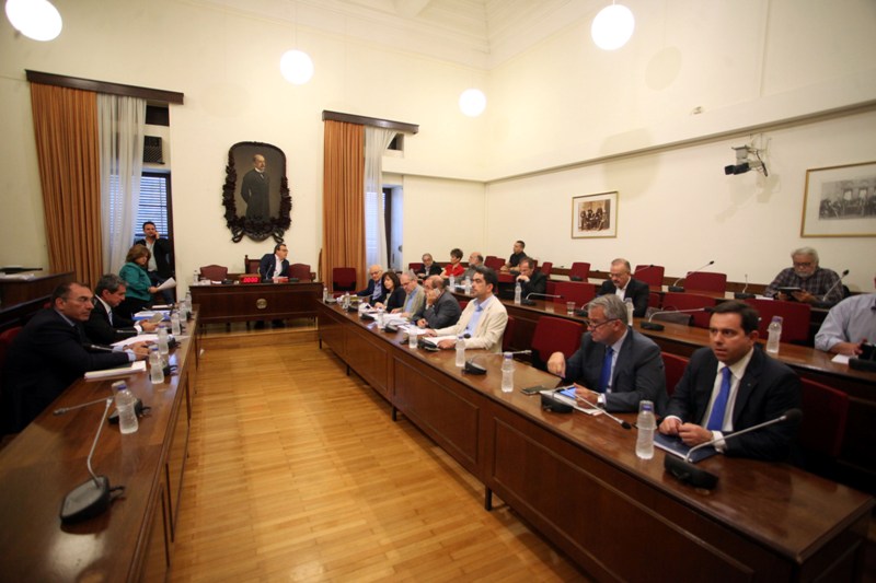 Βουλή: Με τις καταθέσεις τραπεζικών στελεχών ξεκινά η Εξεταστική για τα δάνεια σε κόμματα και ΜΜΕ - Media