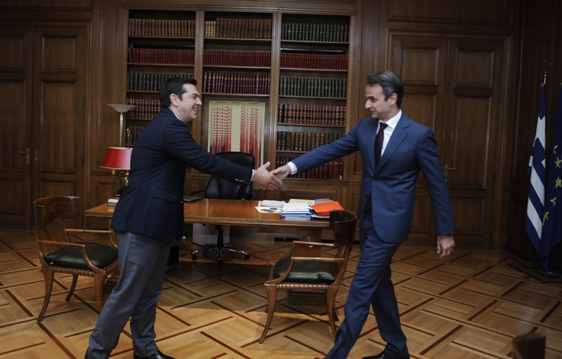 Αισιοδοξία Μαξίμου για συγκλίσεις μεταξύ των κομμάτων για τον εκλογικό νόμο - Media