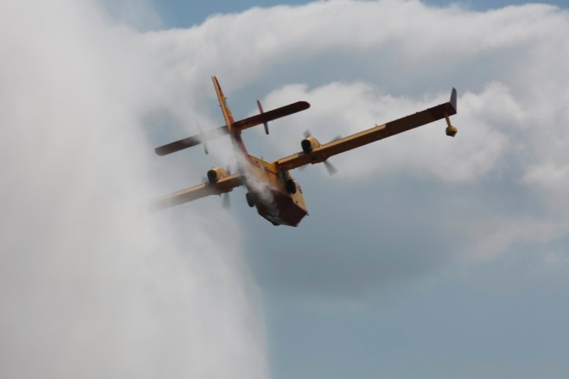 Σε δύο μέτωπα η πυρκαγιά στα Δερβενοχώρια (Photos - Video)  - Media