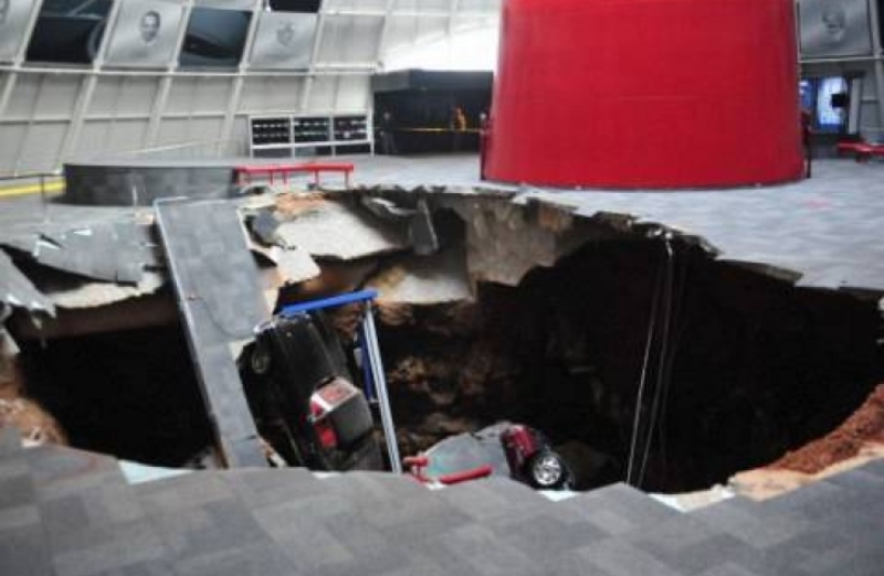 Πάτρα: Υποχώρησε το πάτωμα και καταπλακώθηκε 80χρονη  - Media